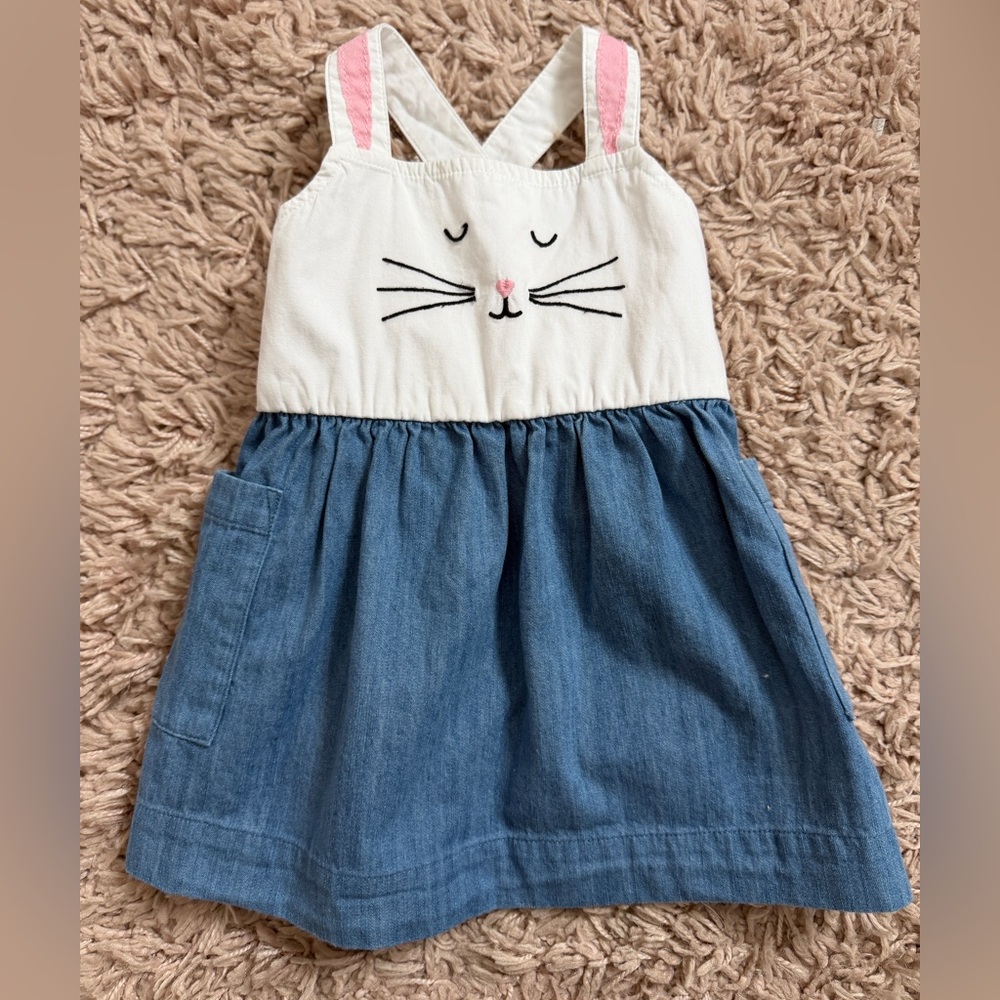 Hanna Andersson Bunny jumper in chambray, size 6-12 months